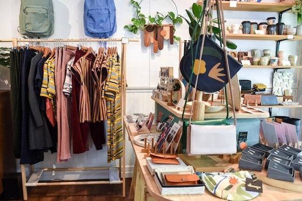 Où trouver des vêtements éthiques de qualité et pas chers ?